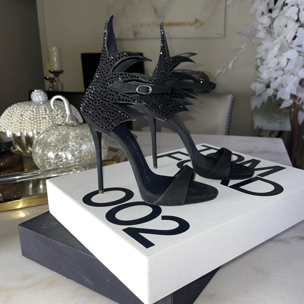 New Giuseppe Zanotti Swarovski 120mm Suede Sandals in Black Gothic Moody Witchy - Picture 4 of 17